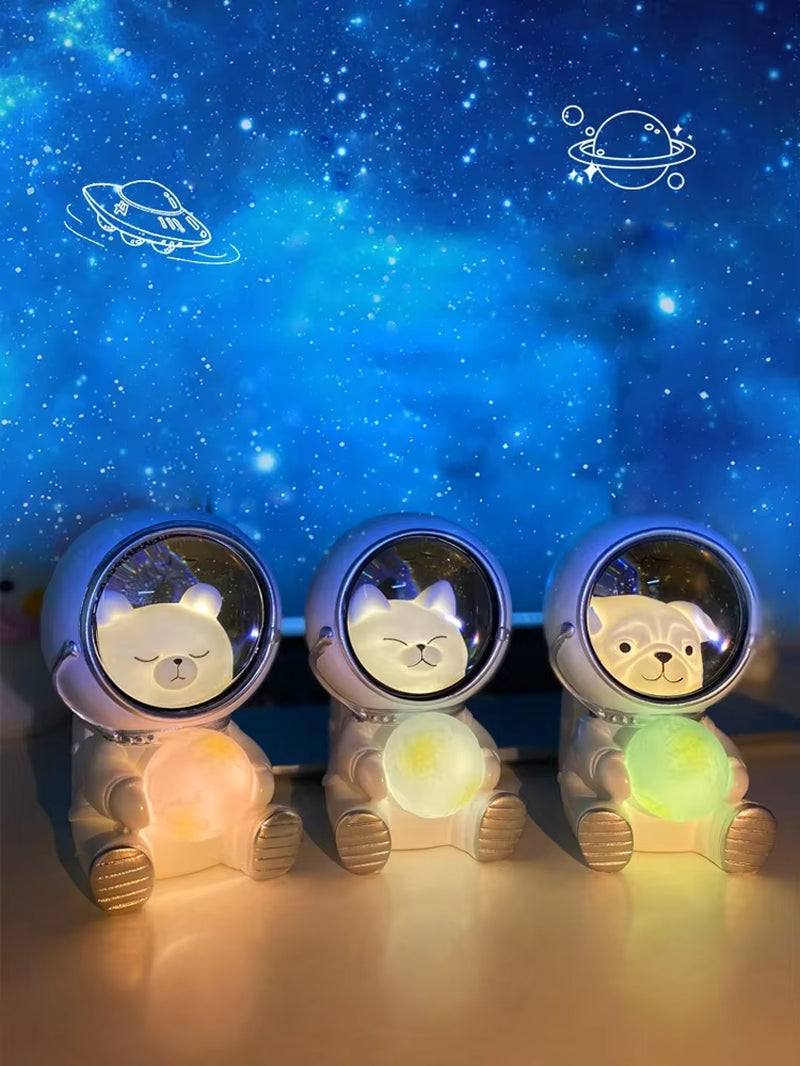 Astronaut Night Light Charge LED Galaxy Guardian Pet Astronaut USB Night Light Bedroom Decoration Star Kids Birthday Gift